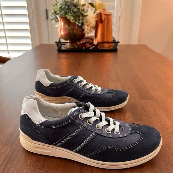Ecco Blue Leather Suede Oxford Sneakers Womens 39 EU (8–8.5 US) Casual Comfort - Picture 2 of 10